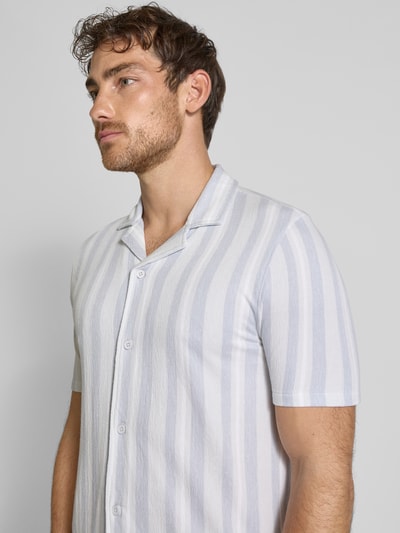 Lindbergh Relaxed Fit Freizeithemd mit Reverskragen Hellgrau 3