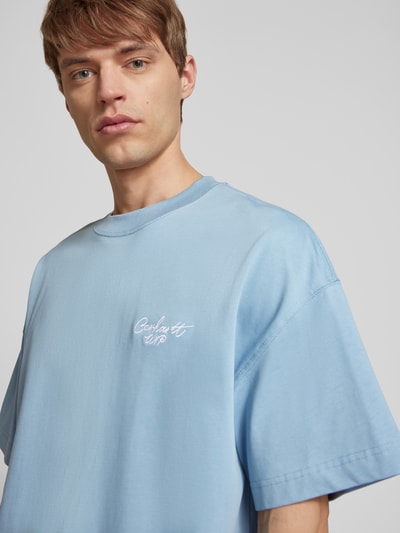 Carhartt Work In Progress T-shirt z prążkowanym okrągłym dekoltem Jasnoniebieski 3