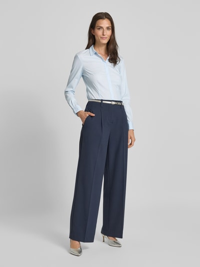 Christian Berg Woman Selection Slim fit overhemdblouse met blinde knoopsluiting Lichtblauw - 1