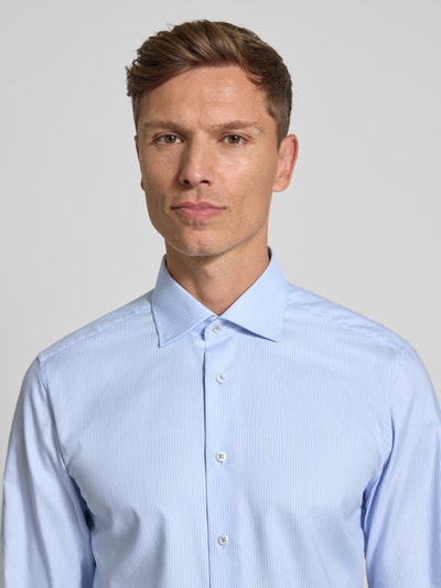 ETERNA Slim Fit Business-Hemd mit Kentkragen Bleu 3