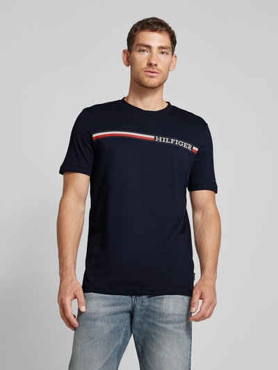 Tommy Hilfiger T-Shirt mit Label-Print Marine 4
