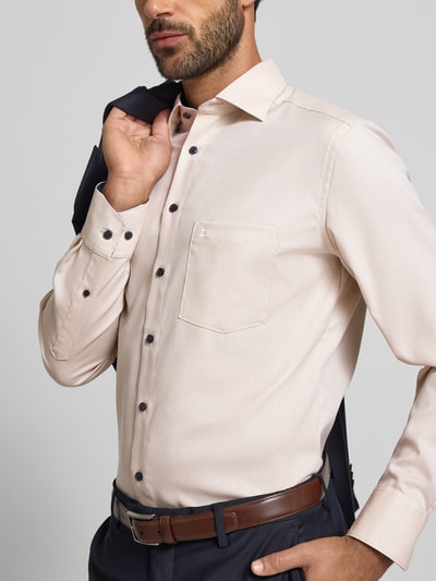 OLYMP Modern Fit Businesshemd mit Kentkragen Sand 3