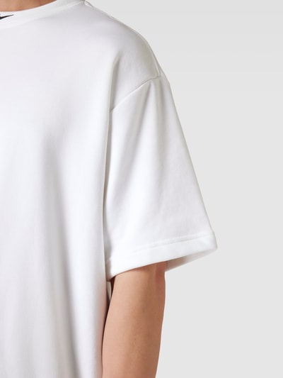 Nike T-Shirt mit Label-Stitching Modell 'CIRCA' Weiss 3