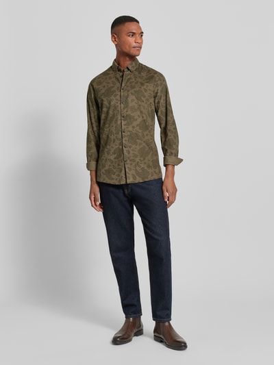 Lindbergh Relaxed Fit Freizeithemd aus Feincord mit Button-Down-Kragen Oliv 1