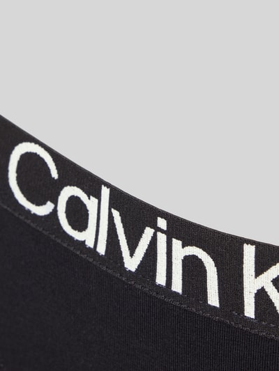 Produktfoto, String aus Baumwoll-Mix im 3er-Pack von Calvin Klein Underwear in Optik: Unifarben mit Label-Schriftzug, elastischer Label-Bund, Materialverarbeitung: Stretch