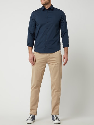 Casual Friday Chino mit Stretch-Anteil Modell 'Viggo' Sand 1