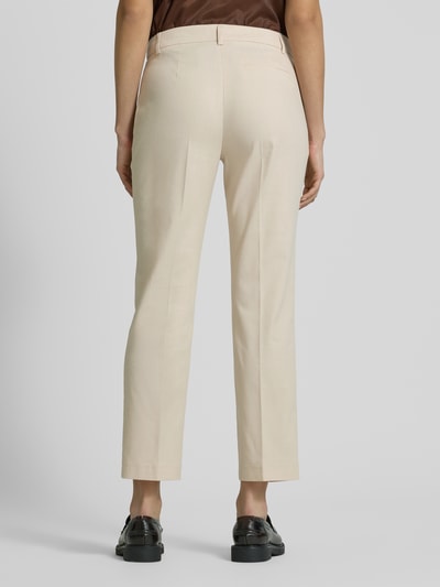 Christian Berg Woman Selection Regular Fit Stoffhose mit Bügelfalten Sand 5