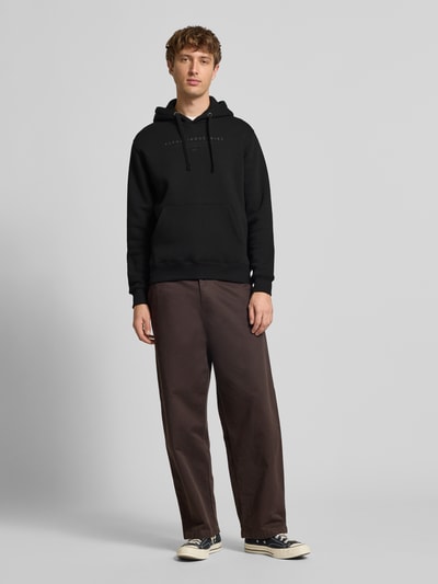 Alpha Industries Bluza z kapturem, nadrukiem z logo i kieszenią kangurką Czarny 1