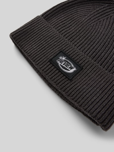 REVIEW Beanie mit Label-Detail Anthrazit Melange 2