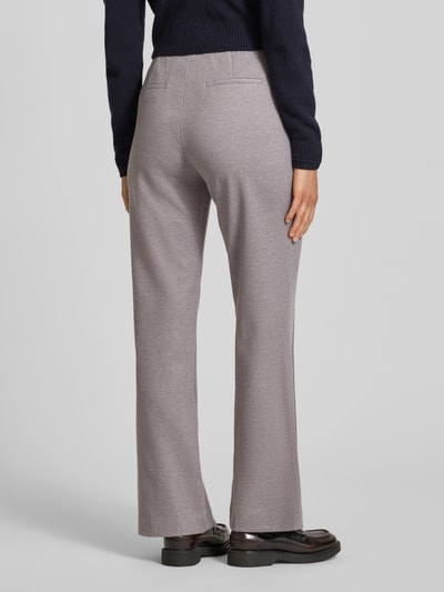 Christian Berg Woman Flared stoffen broek met vaste persplooien Taupe - 5