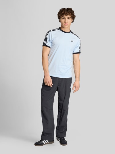 adidas Originals Regular Fit T-Shirt aus reiner Baumwolle Hellblau 1