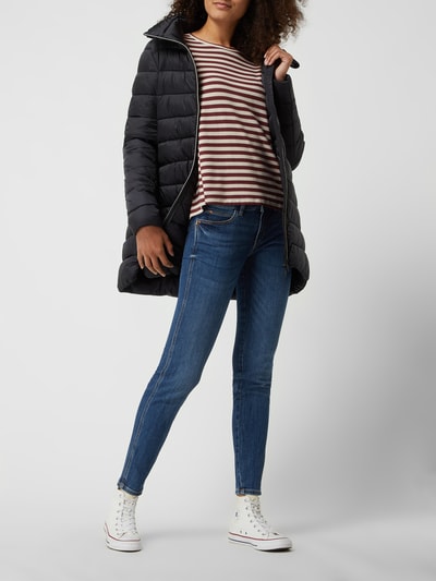 GUESS Skinny Fit Mid Rise Jeans mit Stretch-Anteil Modell 'Curve X' Jeansblau 1
