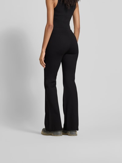 Filippa K Flared Stoffhose mit elastischem Bund Black 5