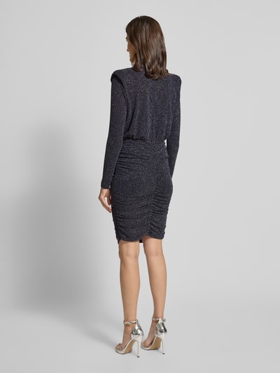Rich & Royal Knielanges Kleid mit Schulterpolstern Metallic Blue 5