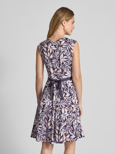 Christian Berg Woman Selection Knielanges Kleid mit Raffungen und Bindegürtel Marine 5