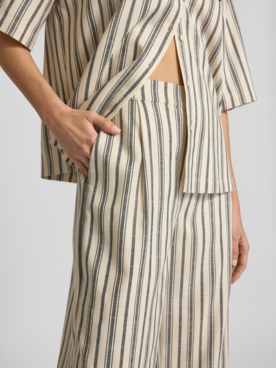 Jake*s Collection Straight Leg Stoffhose mit Bundfalten Beige 3