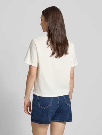 Frauenmodel trägt Relaxed Fit T-Shirt aus reiner Baumwolle - Special Drop von Marc O'Polo Denim, unifarben, Kurzarm, Ganzkörperansicht Rückansicht