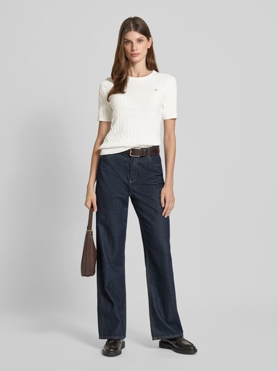 Gant Strickshirt mit Rundhalsausschnitt und Logo-Stitching Offwhite 1