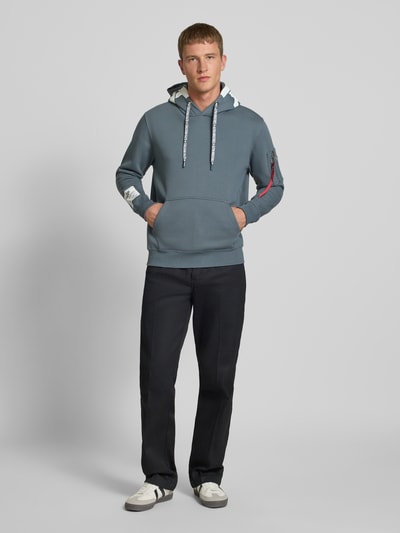 Alpha Industries Bluza z kapturem, kieszenią kangurką i boczną kieszenią na zamek błyskawiczny Jasnoniebieski 1