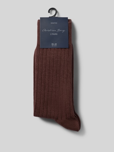 Produktfoto, Socken aus Baumwoll-Mix im 2er-Pack von Christian Berg Men in Braun, gerippte Struktur, elastisches Bündchen, Label-Print.