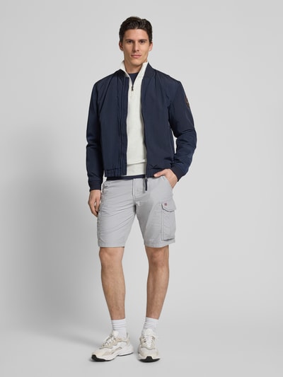 Napapijri Loose Fit Cargoshorts mit Logo-Stitching Modell 'NOTO 2.0' Stein 1