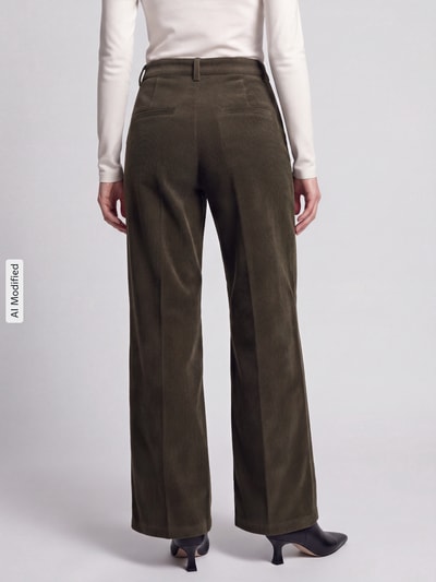 CAMBIO Relaxed Fit Cordhose seitliche Eingrifftaschen Modell 'ALEXIS' Oliv 5