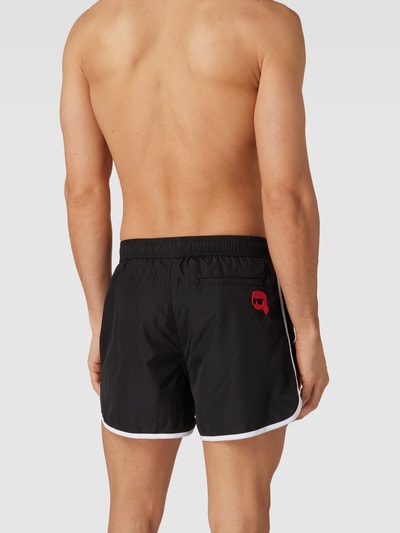 Karl Lagerfeld Beachwear Spodenki kąpielowe z nadrukiem z logo model ‘IKONIK’ Czarny 4