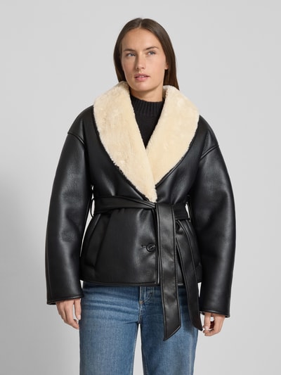STAND STUDIO Kurtka z imitacji skóry z wiązanym paskiem model ‘Kathini’ Czarny 4