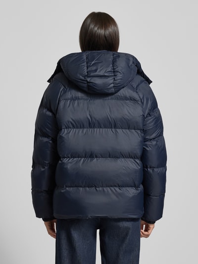 Samsøe Samsøe Kurtka pikowana z kapturem i kieszeniami z patką model ‘SAHANAY’ Granatowy 5