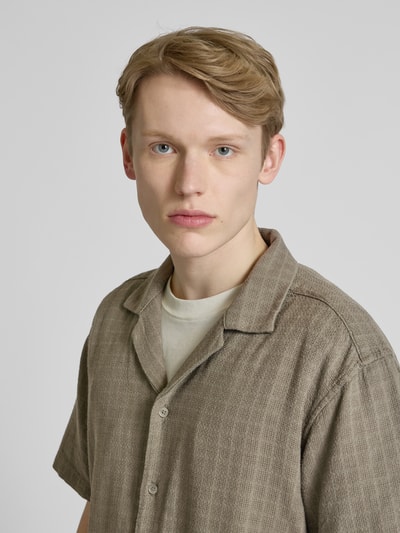 Only & Sons Freizeithemd aus Viskose-Mix mit Leinen-Anteil Modell 'LATHAM' Oliv 3