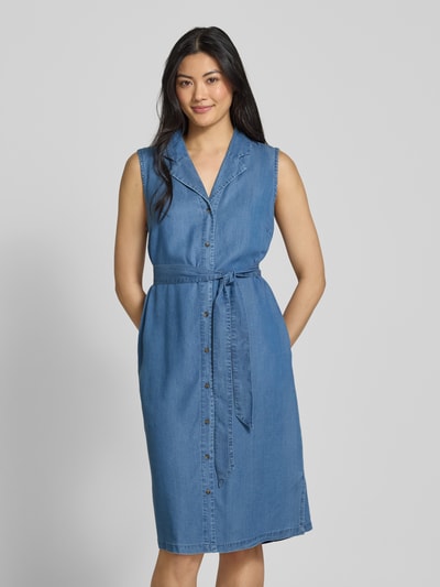 Vero Moda Sukienka jeansowa taliowana z wiązanym paskiem model ‘BREE’ Niebieski 4