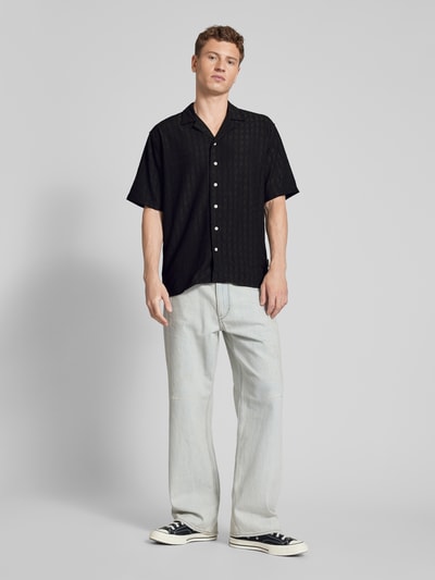 Redefined Rebel Koszula casualowa o kroju regular fit z fakturowanym wzorem model ‘PAUL’ Czarny 1