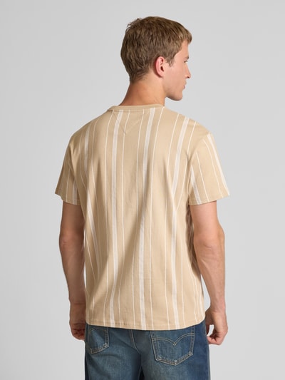 Tommy Jeans Regular Fit T-Shirt aus reine Baumwolle Beige 5