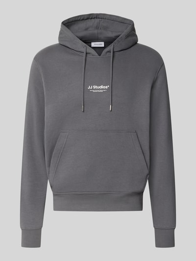 Produktfoto, Regular Fit Hoodie aus Baumwoll-Mix Modell 'Soho' von JACK & JONES in Grau mit Kapuze, Känguru-Tasche, elastische Abschlüsse