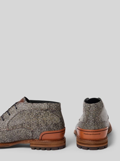 Productfoto, Heren veterschoenen van echt leer Model 'Crepi' van Floris van Bommel met smalle pasvorm, structuurpatroon, hakhoogte maat 44 3 cm, schachthoogte 10 cm, schachtbreedte 10 cm