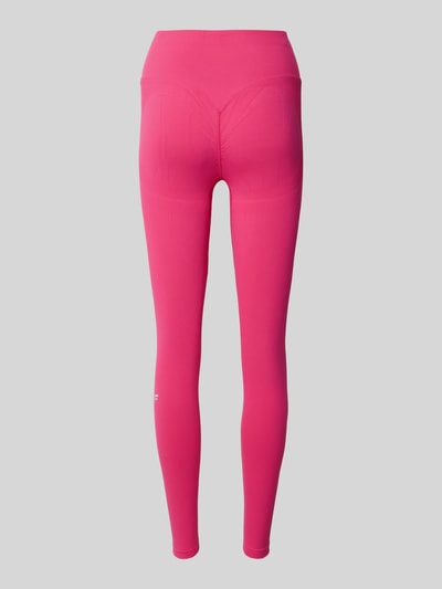 Produktfoto, Leggings mit elastischem Bund und Label-Detail von Fabletics, leuchtendes Pink, körpernahe Passform, Material-Mix mit Stretch-Anteil