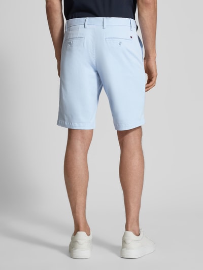 Tommy Hilfiger Szorty chinosy o kroju relaxed fit z mieszanki bawełny i elastanu Jasnoniebieski 5