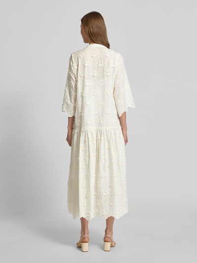 LOLLYS LAUNDRY Midikleid mit Häkelspitze und Wellensaum Modell 'Timor' Offwhite 5