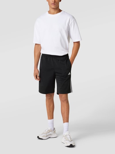 ADIDAS SPORTSWEAR Shorts mit Logo-Streifen Black 1