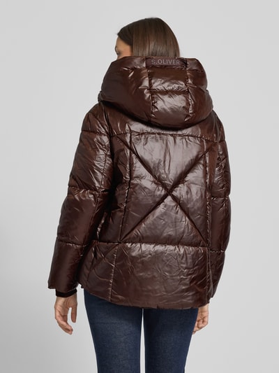 s.Oliver RED LABEL Boxy Fit Steppjacke mit Kapuze Dunkelbraun 5