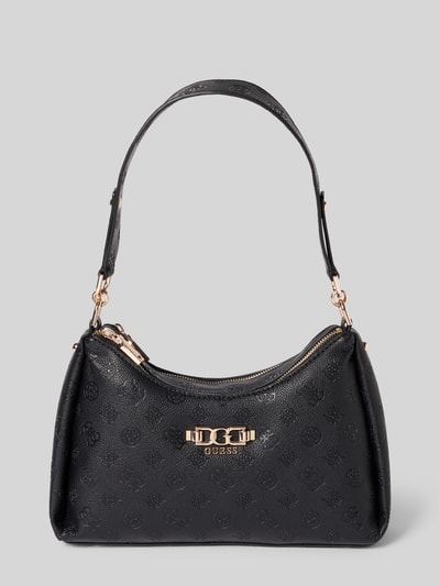 Produktfoto, Shoulder Bag in Leder-Optik mit Logo-Detail Modell 'Anise' von Guess w kolorze czarnym, tekstura imitacja skóry, detal z logo, główna przegroda z zamkiem błyskawicznym, pasek na ramię, szerokość w rozmiarze 1: 30 cm, długość w rozmiarze 1: 19 cm, głębokość w rozmiarze 1: 8 cm, długość paska na ramię w rozmiarze 1: 52 cm