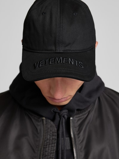 VETEMENTS Basecap mit Label-Stitching Black 1