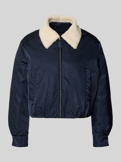 Produktfoto, Bomberjacke mit Entendaunen-Füllung und Eingrifftaschen van LUISA CERANO in donkerblauw met pluche teddy kraag, recht model, ritssluiting en zij-steekzakken, ruglengte maat 36: 55 cm, schouderbreedte: 44 cm, borstwijdte: 40 cm, mouwlengte: 57 cm