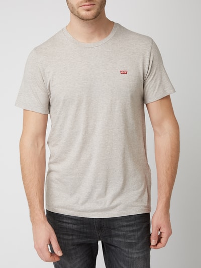 Levi's® T-shirt z naszywką z logo Jasnoszary melanż 4