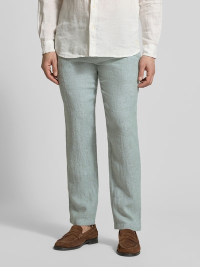 Männermodel trägt Leinenhose mit Schnürung und Gesäßtaschen von MCNEAL in hellem Mintgrün, Regular Fit, reine Leinenstruktur, Ganzkörperansicht von vorne
