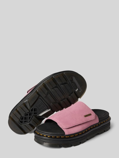 Produktfoto, Sandalette aus leer met klittenbandsluiting, model 'ZebZag Slide' van Dr. Martens, comfortmodel, leren detail, hakhoogte maat 40: 6 cm