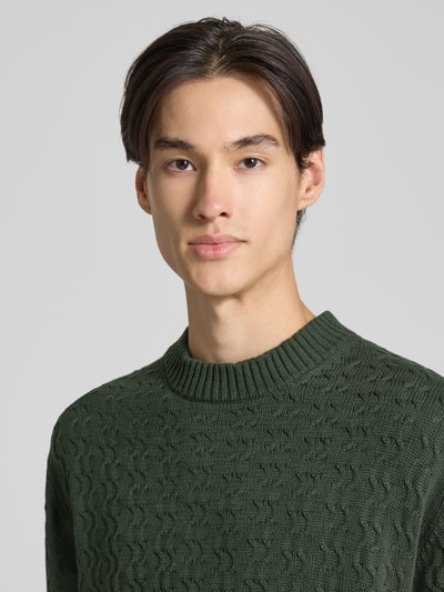SELECTED HOMME Sweter z dzianiny o kroju regular fit z czystej bawełny model ‘PHILIP’ Ciemnozielony 3