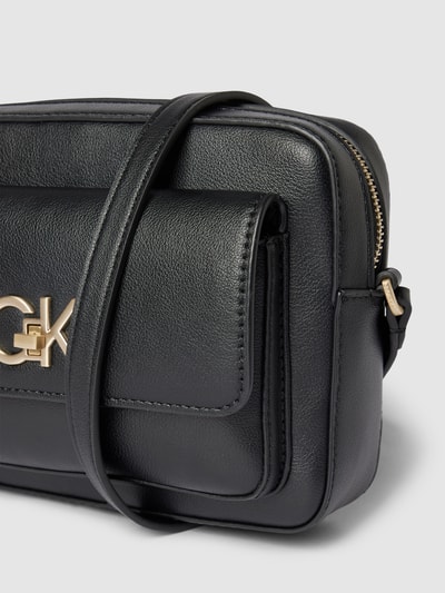 CK Calvin Klein Torba na ramię z aplikacją z logo model ‘CAMERA BAG’ Czarny 3