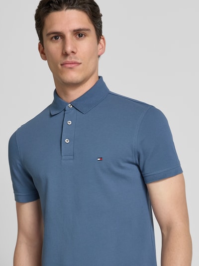 Tommy Hilfiger Koszulka polo o kroju slim fit z wyhaftowanym logo model ‘1985’ Jeansowy niebieski 3