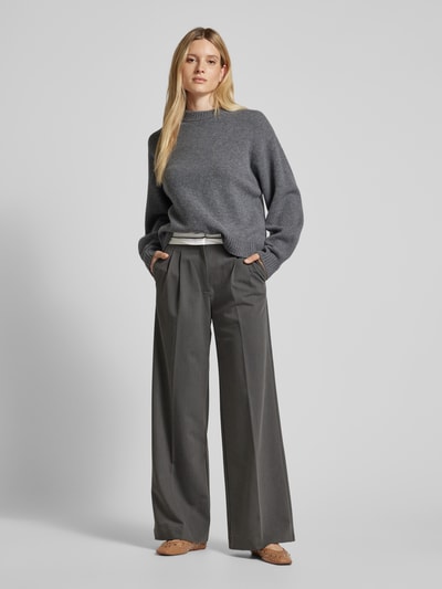 Jake*s Casual Wide Leg Stoffhose mit Bundfalten Dunkelgrau 1